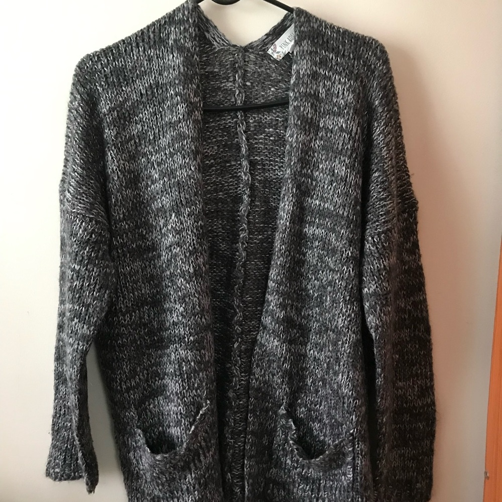 PinkRose Grey Yarn Knit Crochet Cardigan